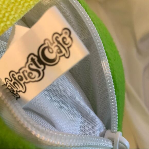 Rainforest Cafe Restaurant Cha Cha Tree Frog 15in. Plush Kids Size Backpack - Picture 8 of 8